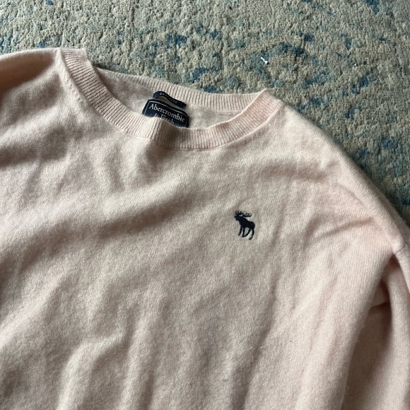 Abercrombie & fitch baby pink cashmere sweater XS - Picture 2 of 6